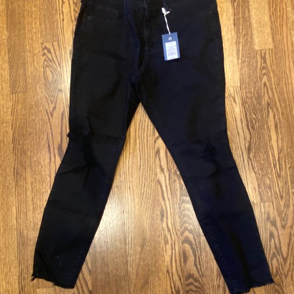 Women's Mid-Rise Skinny Jeans - Universal Thread™ Black - Picture 4 of 5